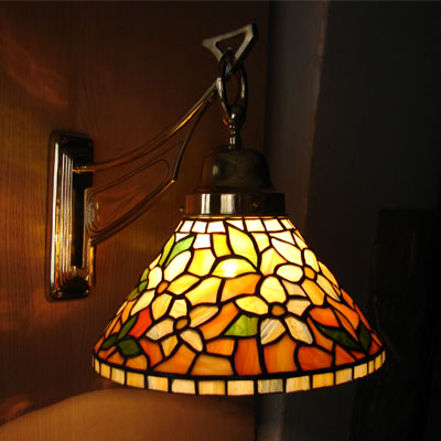 TIFFANY WALL LAMP, 2013